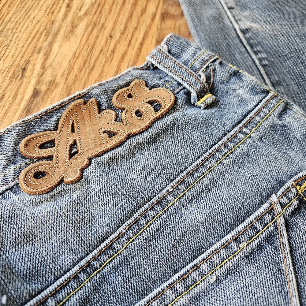 Y2K‎ Akademiks Medium Wash Baggy Embroidered Grunge Jeans Size 32 x 30 - Picture 12 of 16